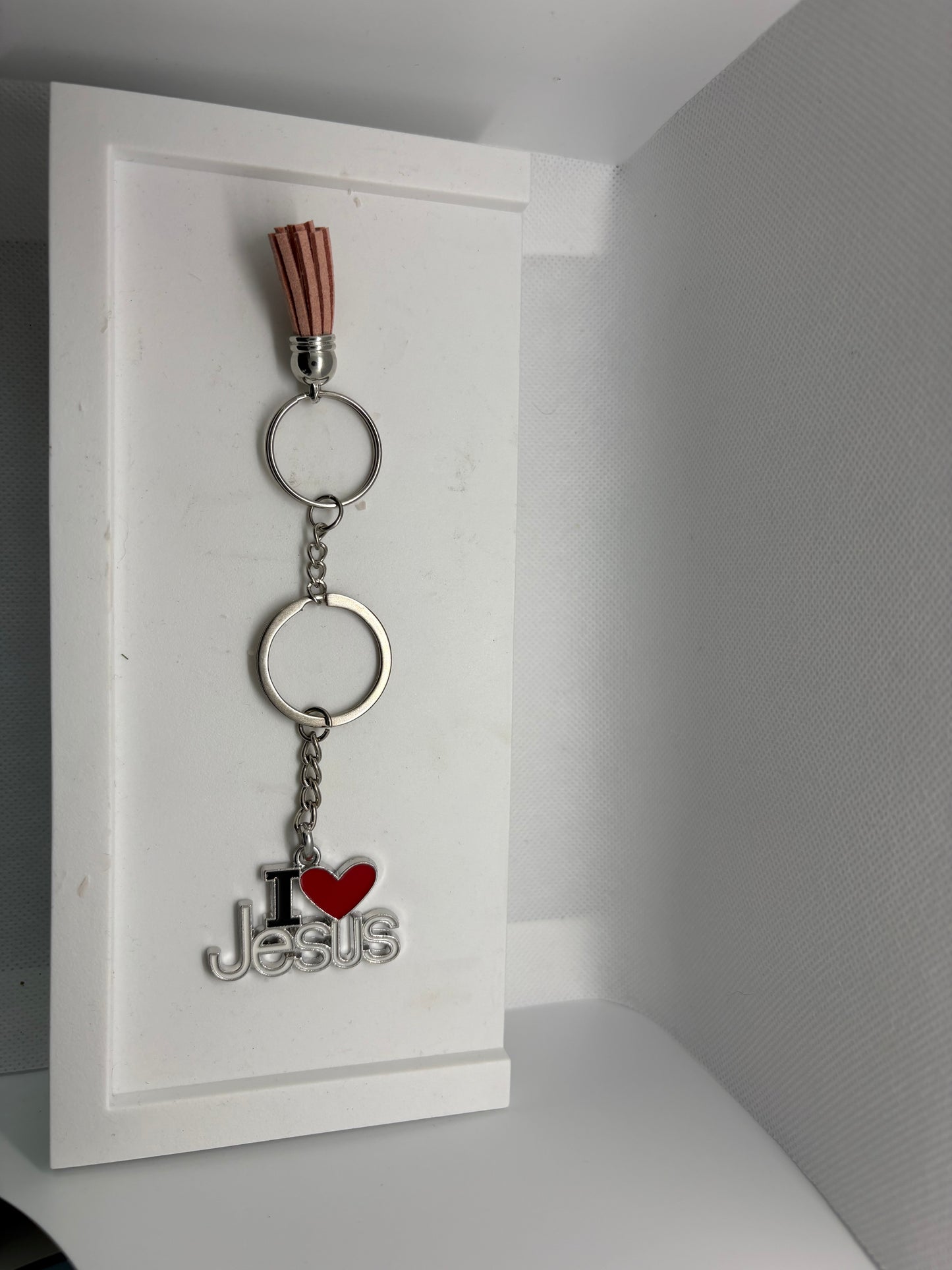 I ❤️ Jesus Tassel Keychain